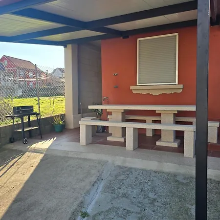 Holiday home Casa Vistas A La Ria